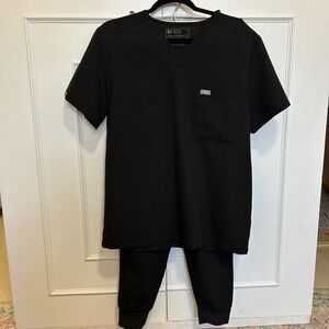 FIGS Mens Black Scrub Set Technical V-Neck Leon Top Tansen Jogger Pants Size M